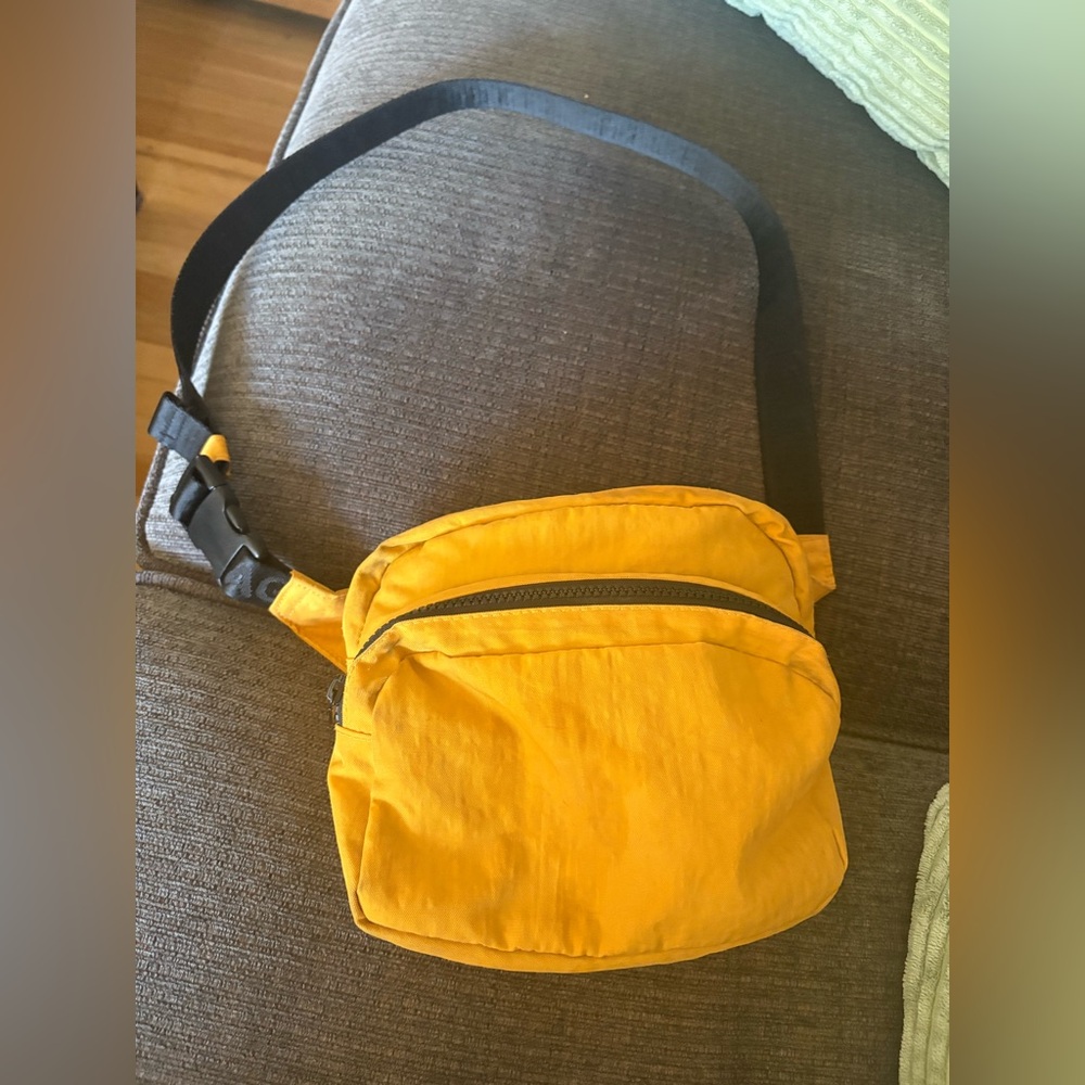BAGGU Turmeric Fanny Pack